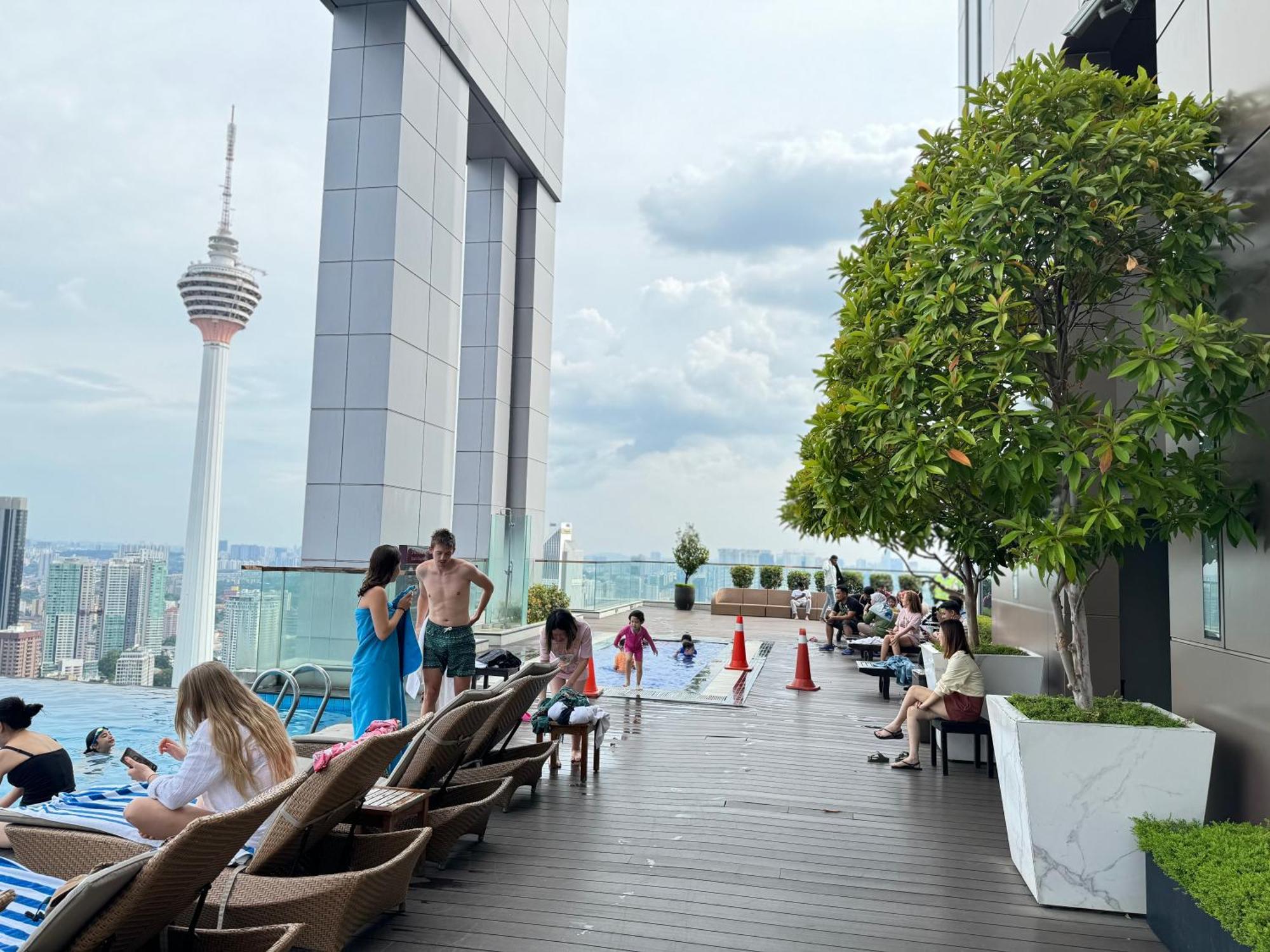 Апартаменты The Platinum Klcc By Crystal Куала-Лумпур Экстерьер фото
